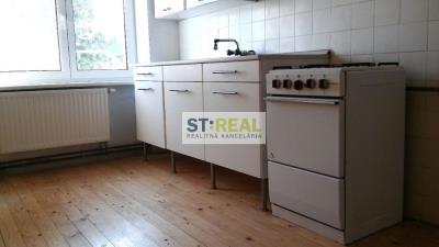 Luxusná vila s bazénom