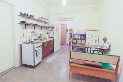 1izb byt na prvom poschod